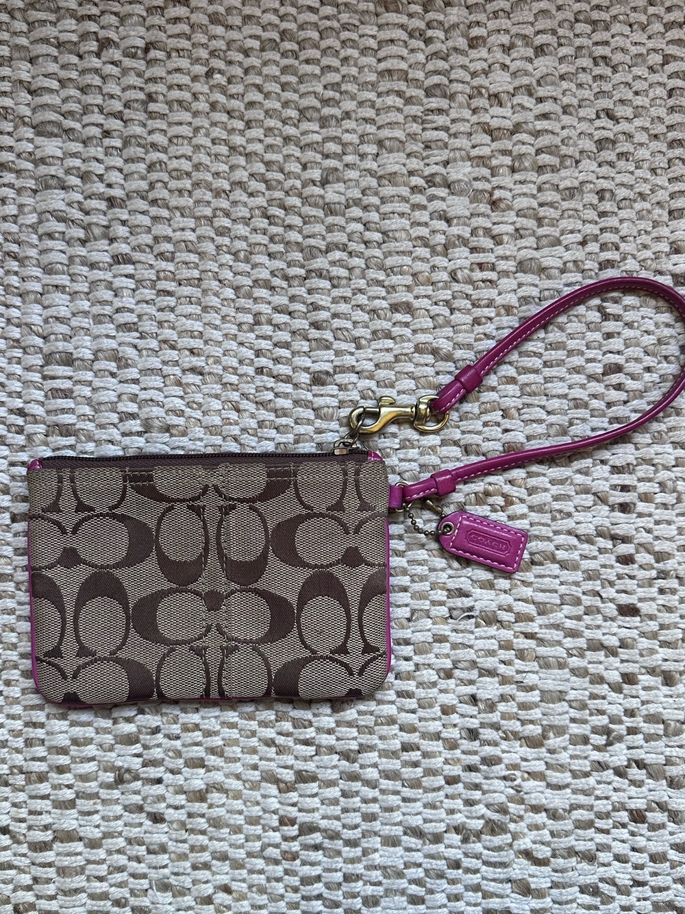 Coach Signature Floral Appliqué Wristlet Khaki Pink Y2K Mini Purse - Picture 2 of 4